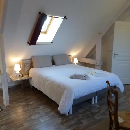 فندق مبيت وإفطار Des Mezieres Saint-Germain-sur-Ay